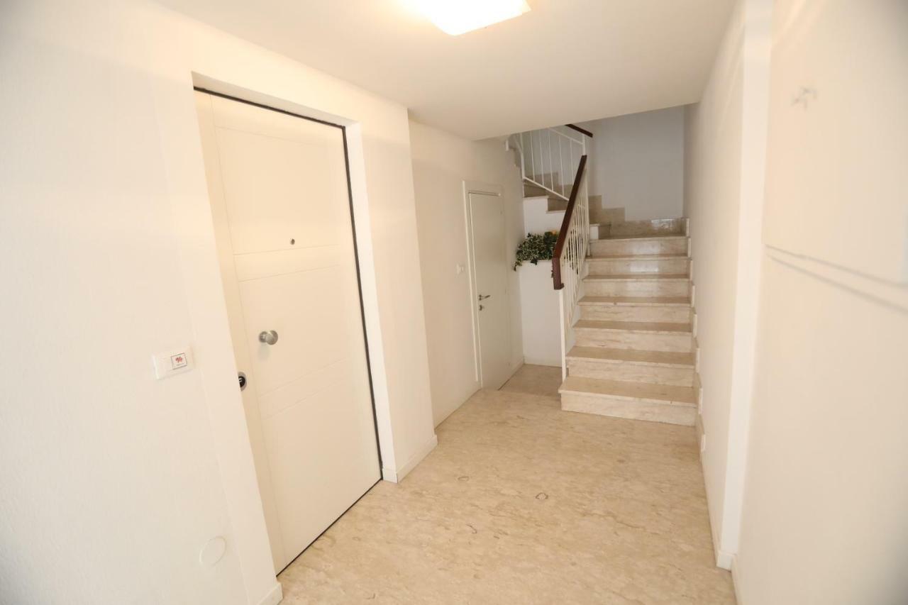 Casa Magenta Apartment 3 Валеджо сул Минчио Екстериор снимка