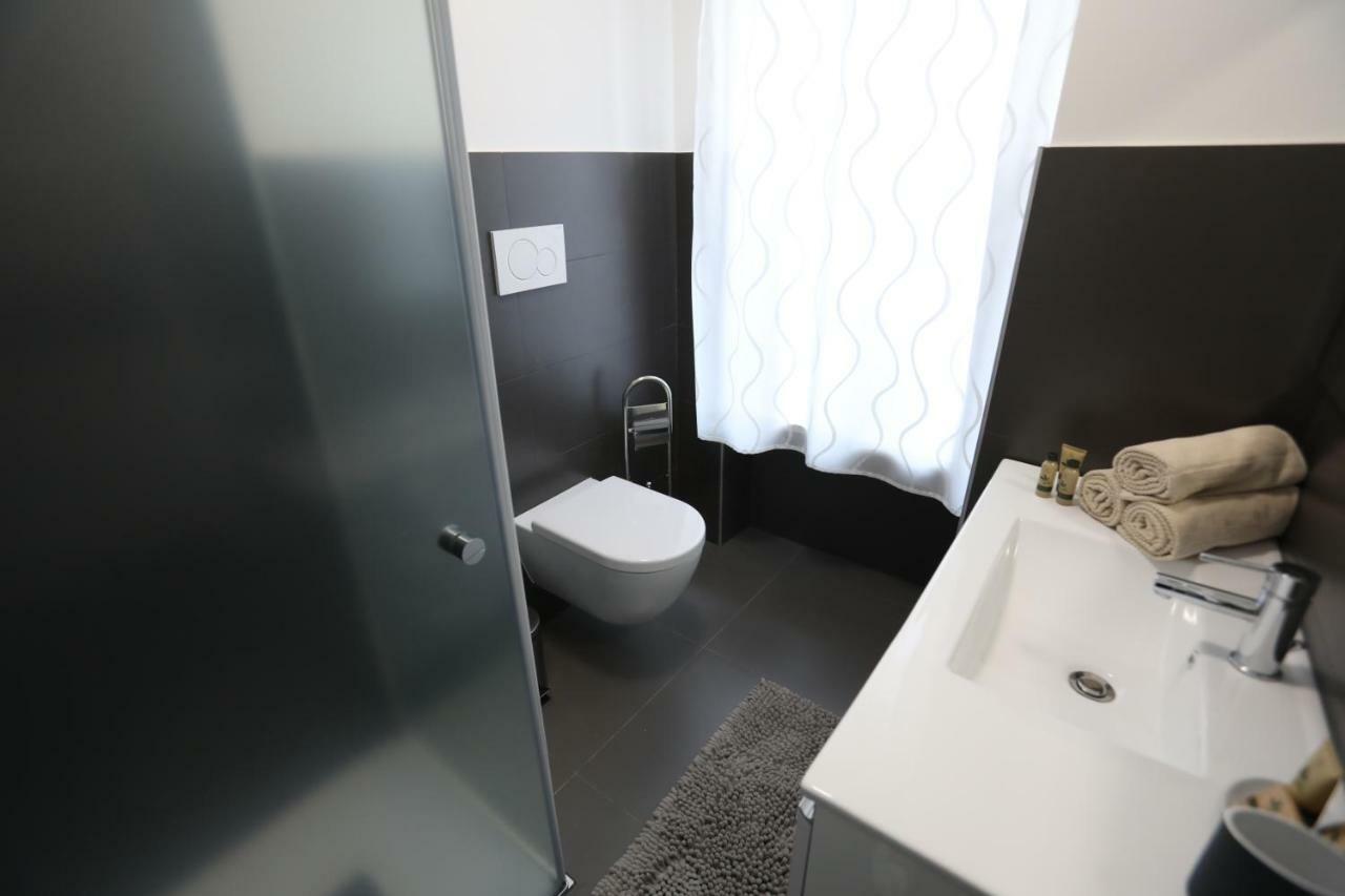 Casa Magenta Apartment 3 Валеджо сул Минчио Екстериор снимка